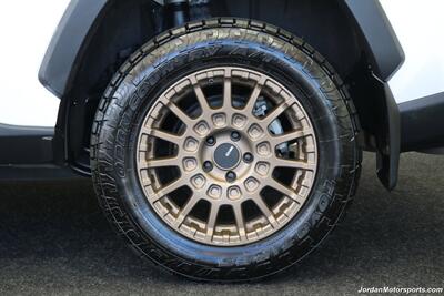 2020 Toyota RAV4 LE  CLEAN TITLE* 0-ACCIDENTS* ALWAYS SERVICED A2TOYOTA DEALER W/RECORDS SINCE NEW* UPGRADED WHEELS & TIRES* NON-SMOKER - Photo 45 - Portland, OR 97230