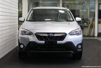 2023 Subaru Crosstrek Premium  CLEAN TITLE* 1-OWNER* 6-SPEED MANUAL* ALL 4 BRAND NEW TIRES* ALL ORIGINAL BOOKS & MANUALS & KEYS* NON-SMOKER PREVIOUS OWNER* ROOF RACK* BACK UP CAMERA - Photo 8 - Portland, OR 97230