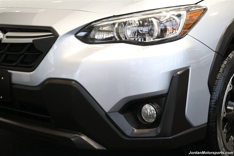 2023 Subaru Crosstrek Premium  CLEAN TITLE* 1-OWNER* 6-SPEED MANUAL* ALL 4 BRAND NEW TIRES* ALL ORIGINAL BOOKS & MANUALS & KEYS* NON-SMOKER PREVIOUS OWNER* ROOF RACK* BACK UP CAMERA - Photo 12 - Portland, OR 97230