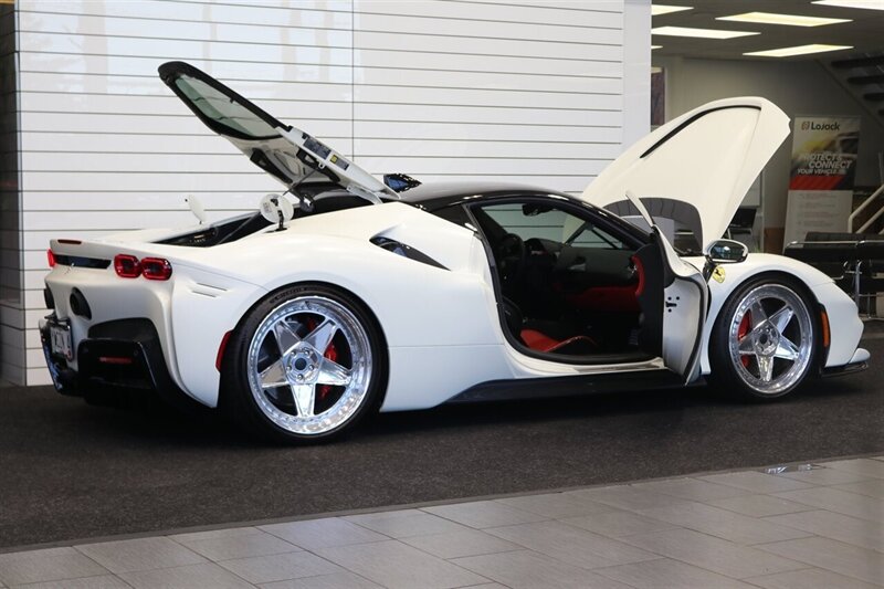 2022 Ferrari SF90 Stradale Stradale  1-OWNER* FULL NOVITEC UPGRADES INSTALLED BY DEALER-EXHAUST - DOWN PIPES - LOWERING SPRINGS - MODULE* FULL SATIN XPEL PPF* ALL BOOKS-KEYS-CHARGER-STICKER* VELOS 3-PIECE WHEELS - Photo 35 - Portland, OR 97230