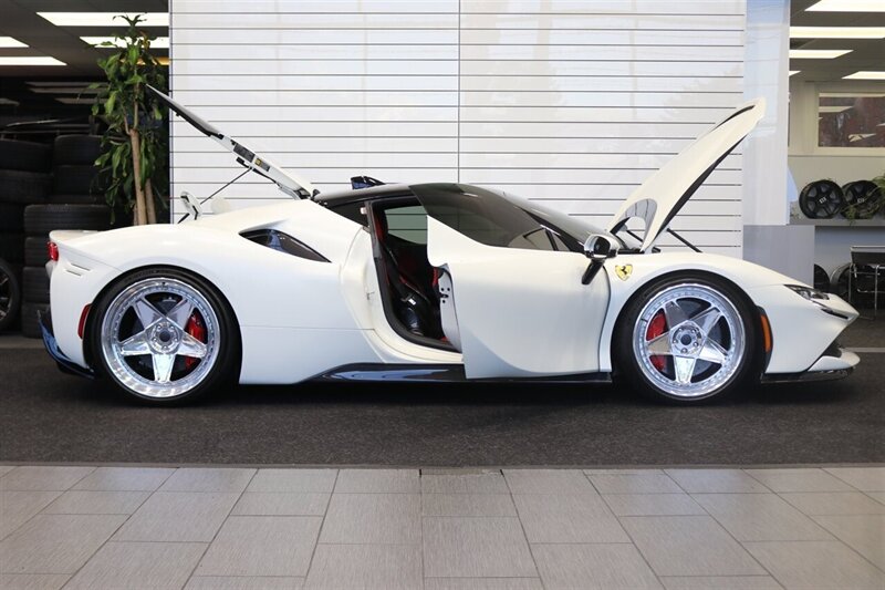 2022 Ferrari SF90 Stradale Stradale  1-OWNER* FULL NOVITEC UPGRADES INSTALLED BY DEALER-EXHAUST - DOWN PIPES - LOWERING SPRINGS - MODULE* FULL SATIN XPEL PPF* ALL BOOKS-KEYS-CHARGER-STICKER* VELOS 3-PIECE WHEELS - Photo 33 - Portland, OR 97230
