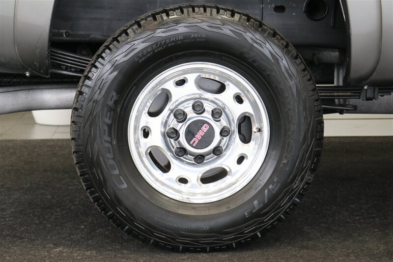 2006 GMC Sierra 2500 SLE 1  LBZ DURAMAX* 100% RUST FREE* FULLY SERVICED W/ ALL NEW FLUIDS & FILTERS* SHORT BED* 4X4* SAME OWNER FOR 20 YRS* ALL BOOKS-KEYS-WINDOW STICKER* NEVER HAD 5TH WHEEL OR GOOSENECK - Photo 59 - Portland, OR 97230