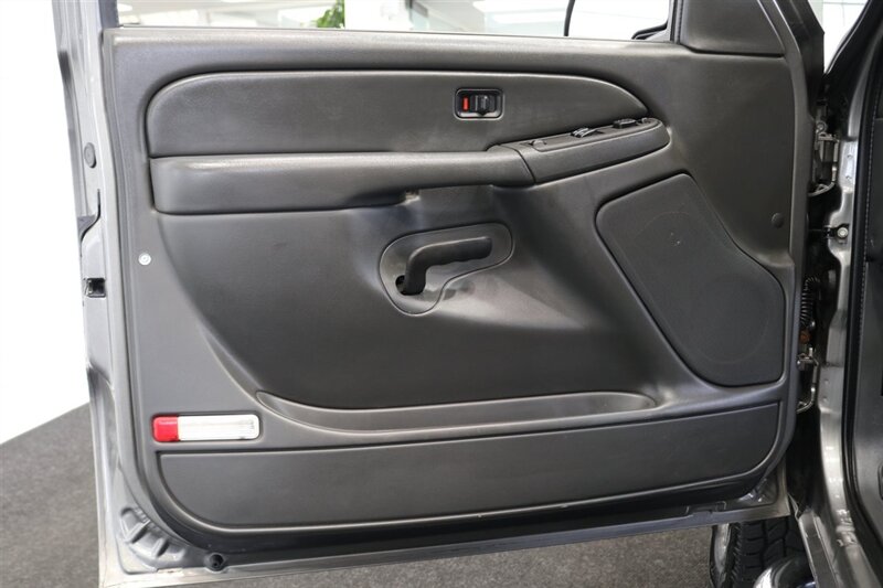 2006 GMC Sierra 2500 SLE 1  LBZ DURAMAX* 100% RUST FREE* FULLY SERVICED W/ ALL NEW FLUIDS & FILTERS* SHORT BED* 4X4* SAME OWNER FOR 20 YRS* ALL BOOKS-KEYS-WINDOW STICKER* NEVER HAD 5TH WHEEL OR GOOSENECK - Photo 66 - Portland, OR 97230
