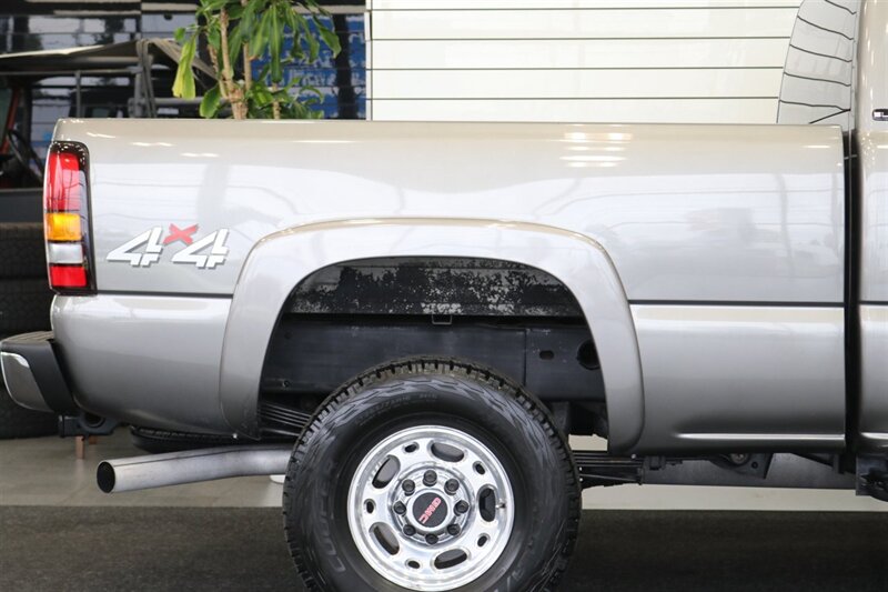 2006 GMC Sierra 2500 SLE 1  LBZ DURAMAX* 100% RUST FREE* FULLY SERVICED W/ ALL NEW FLUIDS & FILTERS* SHORT BED* 4X4* SAME OWNER FOR 20 YRS* ALL BOOKS-KEYS-WINDOW STICKER* NEVER HAD 5TH WHEEL OR GOOSENECK - Photo 51 - Portland, OR 97230