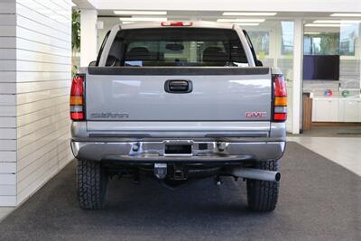 2006 GMC Sierra 2500 SLE 1  LBZ DURAMAX* 100% RUST FREE* FULLY SERVICED W/ ALL NEW FLUIDS & FILTERS* SHORT BED* 4X4* SAME OWNER FOR 20 YRS* ALL BOOKS-KEYS-WINDOW STICKER* NEVER HAD 5TH WHEEL OR GOOSENECK - Photo 9 - Portland, OR 97230