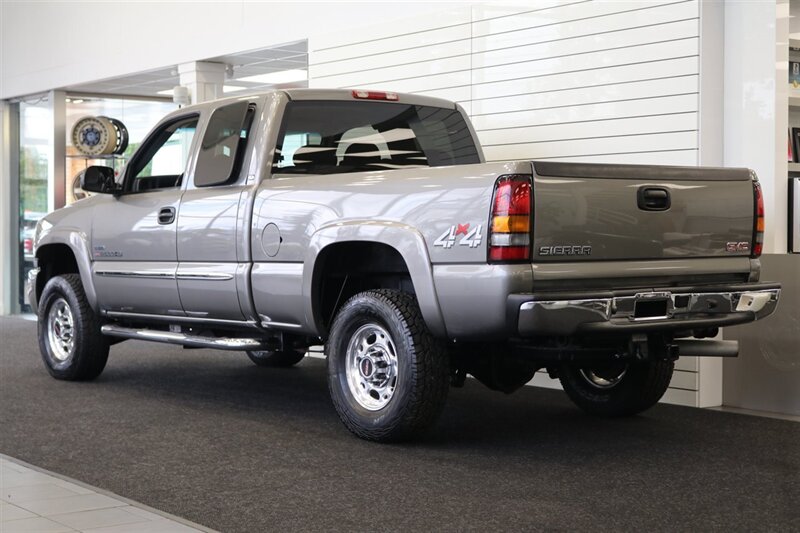 2006 GMC Sierra 2500 SLE 1  LBZ DURAMAX* 100% RUST FREE* FULLY SERVICED W/ ALL NEW FLUIDS & FILTERS* SHORT BED* 4X4* SAME OWNER FOR 20 YRS* ALL BOOKS-KEYS-WINDOW STICKER* NEVER HAD 5TH WHEEL OR GOOSENECK - Photo 6 - Portland, OR 97230
