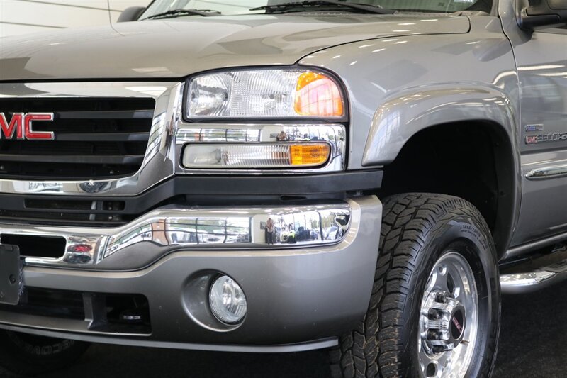 2006 GMC Sierra 2500 SLE 1  LBZ DURAMAX* 100% RUST FREE* FULLY SERVICED W/ ALL NEW FLUIDS & FILTERS* SHORT BED* 4X4* SAME OWNER FOR 20 YRS* ALL BOOKS-KEYS-WINDOW STICKER* NEVER HAD 5TH WHEEL OR GOOSENECK - Photo 12 - Portland, OR 97230