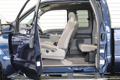 2001 Ford F-250 Super Duty XLT 4dr SuperCab XLT  1-OWNER* 6-SPEED MANUAL* NEVER HAD 5TH WHEEL OR GOOSENECK* ALL ORIGINAL 100% * REAR AIR BAGS WITH ONBOARD AIR* ALL SERVICE RECORDS SINCE NEW* ALL BOOKS & KEYS* SPRAY IN BED LINER - Photo 92 - Portland, OR 97230