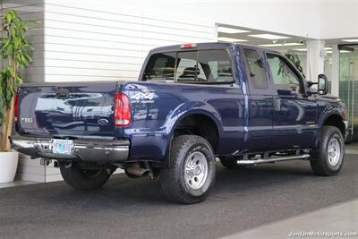 2001 Ford F-250 Super Duty XLT 4dr SuperCab XLT  1-OWNER* 6-SPEED MANUAL* NEVER HAD 5TH WHEEL OR GOOSENECK* ALL ORIGINAL 100% * REAR AIR BAGS WITH ONBOARD AIR* ALL SERVICE RECORDS SINCE NEW* ALL BOOKS & KEYS* SPRAY IN BED LINER - Photo 7 - Portland, OR 97230
