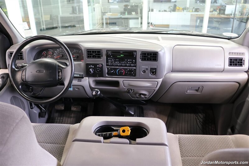 2001 Ford F-250 Super Duty XLT 4dr SuperCab XLT  1-OWNER* 6-SPEED MANUAL* NEVER HAD 5TH WHEEL OR GOOSENECK* ALL ORIGINAL 100% * REAR AIR BAGS WITH ONBOARD AIR* ALL SERVICE RECORDS SINCE NEW* ALL BOOKS & KEYS* SPRAY IN BED LINER - Photo 20 - Portland, OR 97230