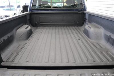 2001 Ford F-250 Super Duty XLT 4dr SuperCab XLT  1-OWNER* 6-SPEED MANUAL* NEVER HAD 5TH WHEEL OR GOOSENECK* ALL ORIGINAL 100% * REAR AIR BAGS WITH ONBOARD AIR* ALL SERVICE RECORDS SINCE NEW* ALL BOOKS & KEYS* SPRAY IN BED LINER - Photo 48 - Portland, OR 97230