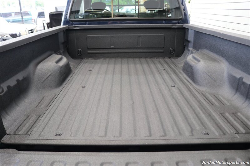 2001 Ford F-250 Super Duty XLT 4dr SuperCab XLT  1-OWNER* 6-SPEED MANUAL* NEVER HAD 5TH WHEEL OR GOOSENECK* ALL ORIGINAL 100% * REAR AIR BAGS WITH ONBOARD AIR* ALL SERVICE RECORDS SINCE NEW* ALL BOOKS & KEYS* SPRAY IN BED LINER - Photo 48 - Portland, OR 97230