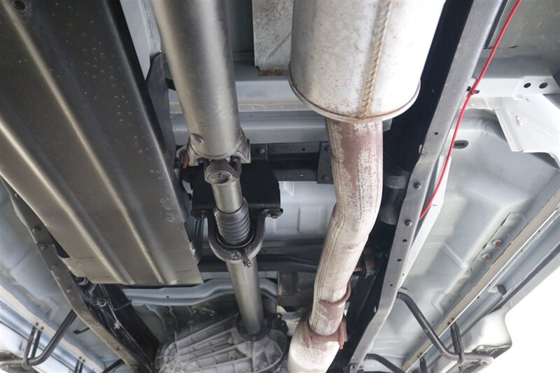 1997 Ford F-250 XLT   - Photo 26 - Portland, OR 97230