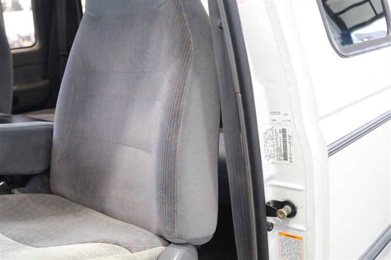 1997 Ford F-250 XLT   - Photo 72 - Portland, OR 97230