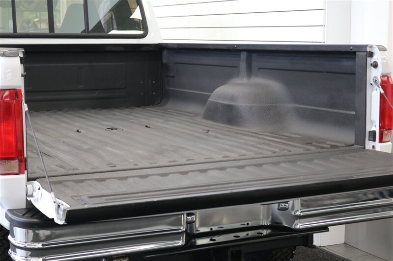 1997 Ford F-250 XLT   - Photo 42 - Portland, OR 97230