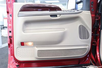 2003 Ford Excursion Eddie Bauer   - Photo 58 - Portland, OR 97230