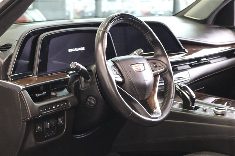 2024 Cadillac Escalade Sport Platinum 1-OWNER* UNDER FACTORY WARRANTY* POWER BOARDS* NIGHT VISION* ONYX PKG* FULLY SERVICED* NEW TIRES* PANO ROOF* ROOF RACK* CROSS BARS* ALL ORIGINAL BOOKS & MANUALS & 2-KEYS - Photo 58 - Portland, OR 97230