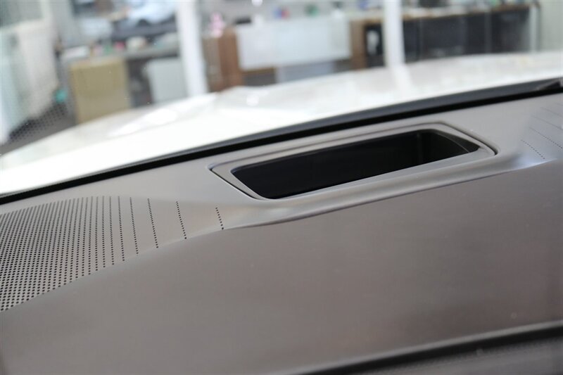 2024 Cadillac Escalade Sport Platinum 1-OWNER* UNDER FACTORY WARRANTY* POWER BOARDS* NIGHT VISION* ONYX PKG* FULLY SERVICED* NEW TIRES* PANO ROOF* ROOF RACK* CROSS BARS* ALL ORIGINAL BOOKS & MANUALS & 2-KEYS - Photo 73 - Portland, OR 97230