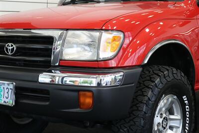 2000 Toyota Tacoma 1-OWNER* 47K ACTUAL MILES* 100% STOCK & ORIGINAL* ZERO RUST* NEW BILSTEIN 5100s W/ NEW 32 " BFG KO3 TIRES* ALL ORIGINAL BOOKS-MANUALS-2 KEYS* COLLECTOR GRADE 100%* FULL SERVICE W/ NEW FLUIDS-FILTERS - Photo 12 - Portland, OR 97230
