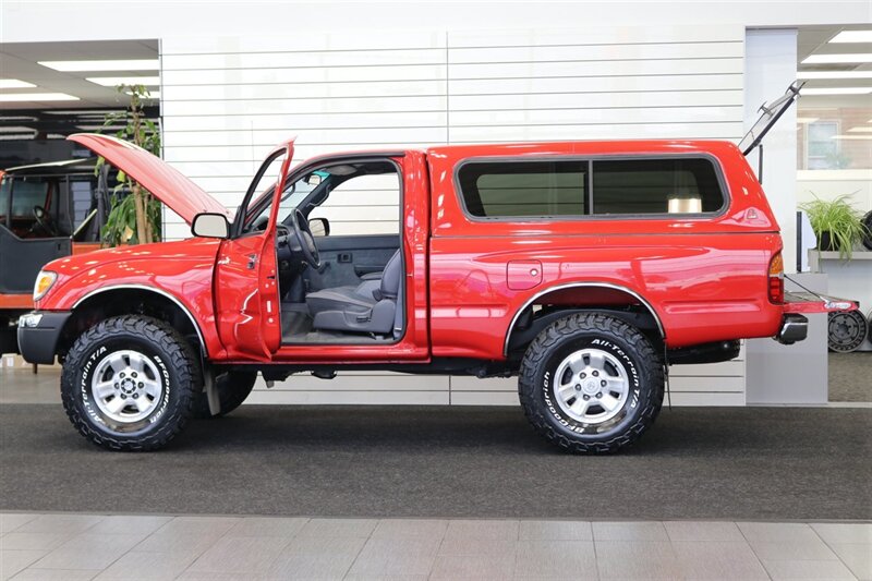 2000 Toyota Tacoma 1-OWNER* 47K ACTUAL MILES* 100% STOCK & ORIGINAL* ZERO RUST* NEW BILSTEIN 5100s W/ NEW 32 " BFG KO3 TIRES* ALL ORIGINAL BOOKS-MANUALS-2 KEYS* COLLECTOR GRADE 100%* FULL SERVICE W/ NEW FLUIDS-FILTERS - Photo 10 - Portland, OR 97230