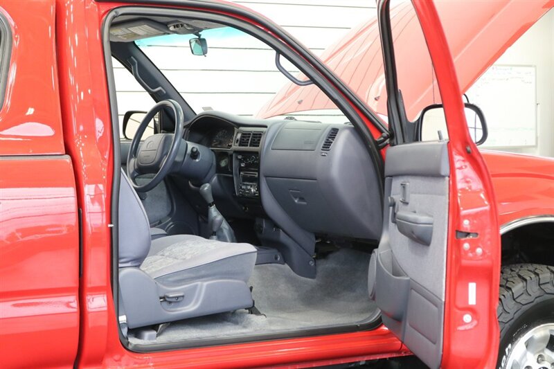 2000 Toyota Tacoma 1-OWNER* 47K ACTUAL MILES* 100% STOCK & ORIGINAL* ZERO RUST* NEW BILSTEIN 5100s W/ NEW 32 " BFG KO3 TIRES* ALL ORIGINAL BOOKS-MANUALS-2 KEYS* COLLECTOR GRADE 100%* FULL SERVICE W/ NEW FLUIDS-FILTERS - Photo 57 - Portland, OR 97230