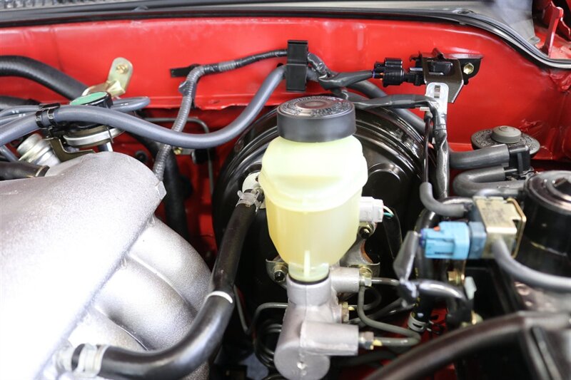 2000 Toyota Tacoma 1-OWNER* 47K ACTUAL MILES* 100% STOCK & ORIGINAL* ZERO RUST* NEW BILSTEIN 5100s W/ NEW 32 " BFG KO3 TIRES* ALL ORIGINAL BOOKS-MANUALS-2 KEYS* COLLECTOR GRADE 100%* FULL SERVICE W/ NEW FLUIDS-FILTERS - Photo 46 - Portland, OR 97230
