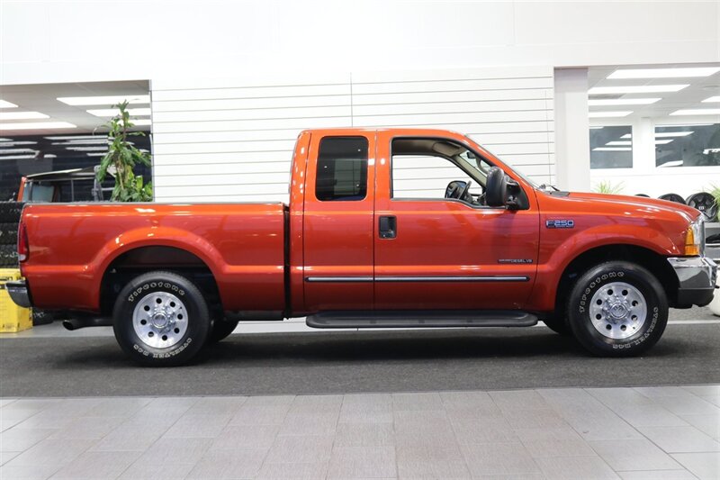 2000 Ford F-250 Super Duty XLT - Photo 5 - Portland, OR 97230