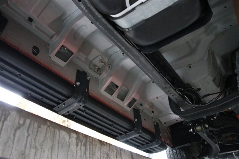 2000 Ford F-250 Super Duty XLT - Photo 25 - Portland, OR 97230