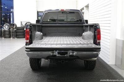 2000 Ford F-350 XLT  100% RUST FREE* 6-SPEED MANUAL* NEW CALIPERS - BRAKES - ROTORS - HOSES - BELTS - DOOR LOCK ACTUATORS - BILSTEIN 5100 SHOCKS - COOLANT&BRAKE FLUID FLUSH - AC CHARGE - NEW 35 "TOYO A/T III 10-PLYS - Photo 15 - Portland, OR 97230