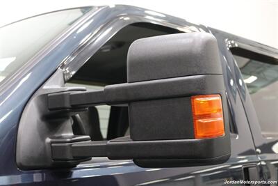 2000 Ford F-350 XLT  100% RUST FREE* 6-SPEED MANUAL* NEW CALIPERS - BRAKES - ROTORS - HOSES - BELTS - DOOR LOCK ACTUATORS - BILSTEIN 5100 SHOCKS - COOLANT&BRAKE FLUID FLUSH - AC CHARGE - NEW 35 "TOYO A/T III 10-PLYS - Photo 56 - Portland, OR 97230