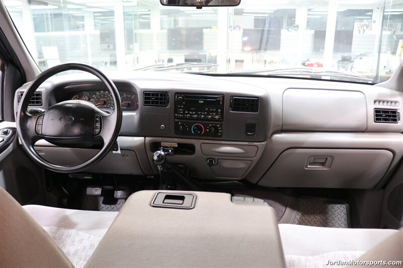 2000 Ford F-350 XLT  100% RUST FREE* 6-SPEED MANUAL* NEW CALIPERS - BRAKES - ROTORS - HOSES - BELTS - DOOR LOCK ACTUATORS - BILSTEIN 5100 SHOCKS - COOLANT&BRAKE FLUID FLUSH - AC CHARGE - NEW 35 "TOYO A/T III 10-PLYS - Photo 19 - Portland, OR 97230