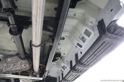 2000 Ford F-350 XLT  100% RUST FREE* 6-SPEED MANUAL* NEW CALIPERS - BRAKES - ROTORS - HOSES - BELTS - DOOR LOCK ACTUATORS - BILSTEIN 5100 SHOCKS - COOLANT&BRAKE FLUID FLUSH - AC CHARGE - NEW 35 "TOYO A/T III 10-PLYS - Photo 23 - Portland, OR 97230