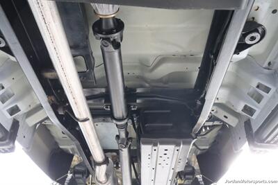 2000 Ford F-350 XLT  100% RUST FREE* 6-SPEED MANUAL* NEW CALIPERS - BRAKES - ROTORS - HOSES - BELTS - DOOR LOCK ACTUATORS - BILSTEIN 5100 SHOCKS - COOLANT&BRAKE FLUID FLUSH - AC CHARGE - NEW 35 "TOYO A/T III 10-PLYS - Photo 26 - Portland, OR 97230