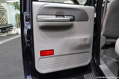 2000 Ford F-350 XLT  100% RUST FREE* 6-SPEED MANUAL* NEW CALIPERS - BRAKES - ROTORS - HOSES - BELTS - DOOR LOCK ACTUATORS - BILSTEIN 5100 SHOCKS - COOLANT&BRAKE FLUID FLUSH - AC CHARGE - NEW 35 "TOYO A/T III 10-PLYS - Photo 68 - Portland, OR 97230