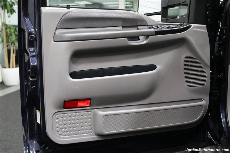 2000 Ford F-350 XLT  100% RUST FREE* 6-SPEED MANUAL* NEW CALIPERS - BRAKES - ROTORS - HOSES - BELTS - DOOR LOCK ACTUATORS - BILSTEIN 5100 SHOCKS - COOLANT&BRAKE FLUID FLUSH - AC CHARGE - NEW 35 "TOYO A/T III 10-PLYS - Photo 66 - Portland, OR 97230