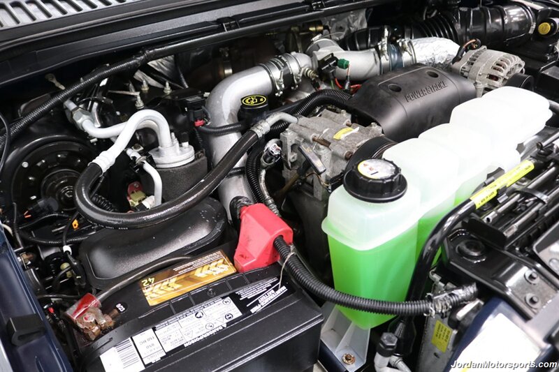 2000 Ford F-350 XLT  100% RUST FREE* 6-SPEED MANUAL* NEW CALIPERS - BRAKES - ROTORS - HOSES - BELTS - DOOR LOCK ACTUATORS - BILSTEIN 5100 SHOCKS - COOLANT&BRAKE FLUID FLUSH - AC CHARGE - NEW 35 "TOYO A/T III 10-PLYS - Photo 40 - Portland, OR 97230