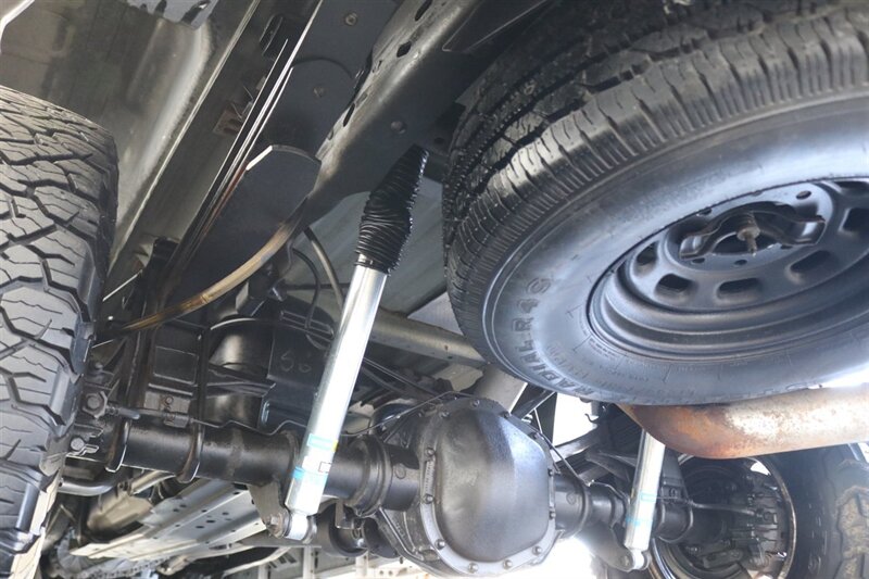 2003 Ford F-350 Super Duty XLT 4dr SuperCab XLT  LONG BED 7.3L 100% RUST FREE* NEW 2.75 " LEVEL KIT W/ BILSTEIN 5100 SHOCKS & 33 " BFG KO3 10-PLYs* NEW BRAKES - UPPER&LOWER BALL JOINTS-DIFF FLUIDS-BELTS-AC SERVICE-SEALS-WARREN HUBS* S&B INTAKE - Photo 29 - Portland, OR 97230