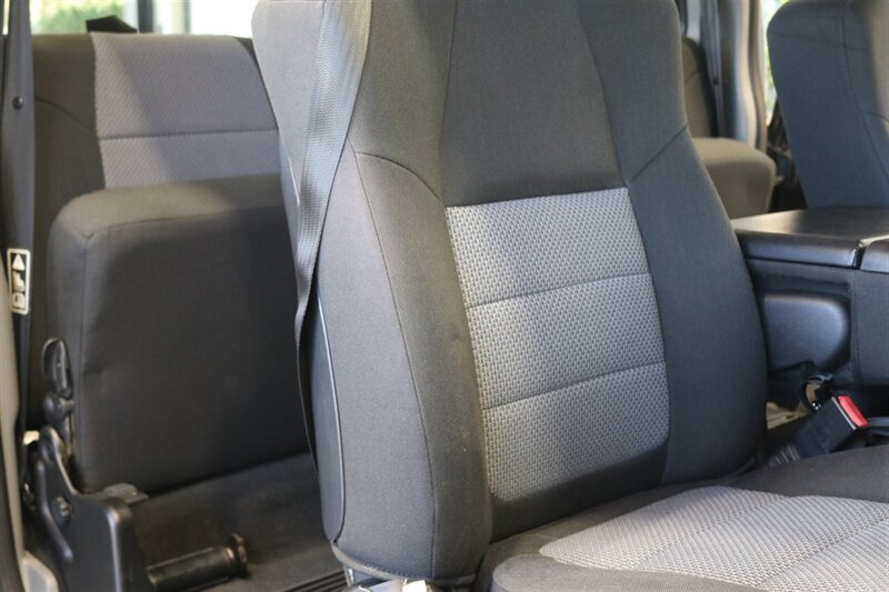 2003 Ford F-350 Super Duty XLT 4dr SuperCab XLT  LONG BED 7.3L 100% RUST FREE* NEW 2.75 " LEVEL KIT W/ BILSTEIN 5100 SHOCKS & 33 " BFG KO3 10-PLYs* NEW BRAKES - UPPER&LOWER BALL JOINTS-DIFF FLUIDS-BELTS-AC SERVICE-SEALS-WARREN HUBS* S&B INTAKE - Photo 73 - Portland, OR 97230