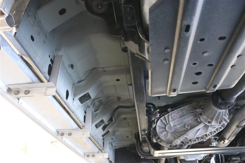 2003 Ford F-350 Super Duty XLT 4dr SuperCab XLT  LONG BED 7.3L 100% RUST FREE* NEW 2.75 " LEVEL KIT W/ BILSTEIN 5100 SHOCKS & 33 " BFG KO3 10-PLYs* NEW BRAKES - UPPER&LOWER BALL JOINTS-DIFF FLUIDS-BELTS-AC SERVICE-SEALS-WARREN HUBS* S&B INTAKE - Photo 22 - Portland, OR 97230