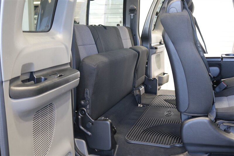 2003 Ford F-350 Super Duty XLT 4dr SuperCab XLT  LONG BED 7.3L 100% RUST FREE* NEW 2.75 " LEVEL KIT W/ BILSTEIN 5100 SHOCKS & 33 " BFG KO3 10-PLYs* NEW BRAKES - UPPER&LOWER BALL JOINTS-DIFF FLUIDS-BELTS-AC SERVICE-SEALS-WARREN HUBS* S&B INTAKE - Photo 79 - Portland, OR 97230