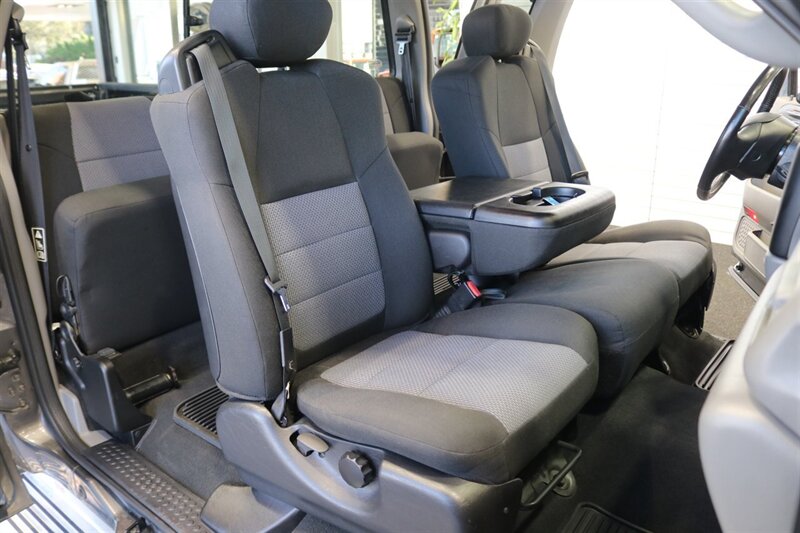 2003 Ford F-350 Super Duty XLT 4dr SuperCab XLT  LONG BED 7.3L 100% RUST FREE* NEW 2.75 " LEVEL KIT W/ BILSTEIN 5100 SHOCKS & 33 " BFG KO3 10-PLYs* NEW BRAKES - UPPER&LOWER BALL JOINTS-DIFF FLUIDS-BELTS-AC SERVICE-SEALS-WARREN HUBS* S&B INTAKE - Photo 17 - Portland, OR 97230