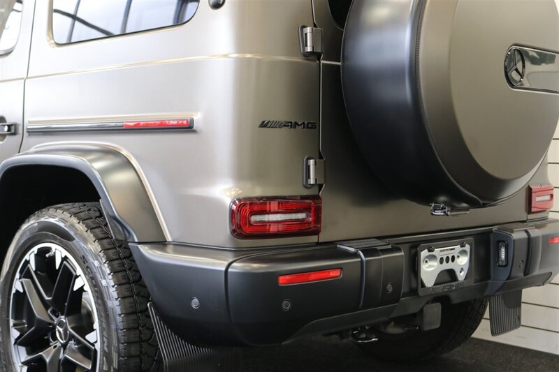 2021 Mercedes-Benz AMG G 63  1-OWNER* EXCLUSIVE INTERIOR - AMG TRAIL - AMG NIGHT MAGNO PKGs* LEATHER GRAB HANDLE* ALL SERVICES @ DEALER* NEW BRAKES-ROTORS-FLUIDS* ALL BOOKS & 2-KEYS - Photo 15 - Portland, OR 97230