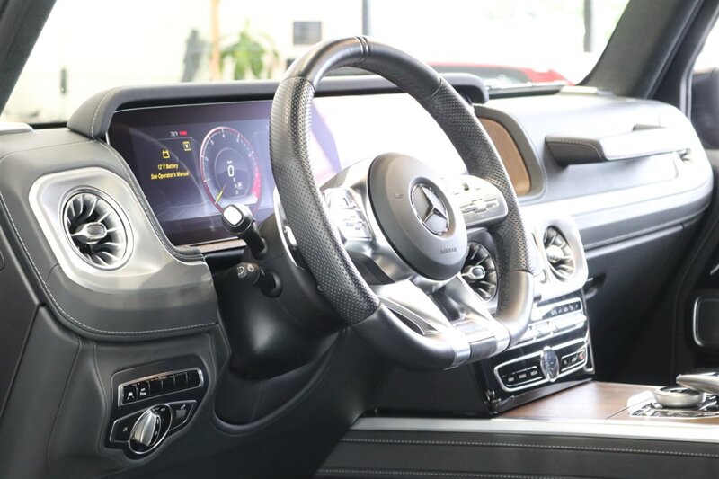 2021 Mercedes-Benz AMG G 63  1-OWNER* EXCLUSIVE INTERIOR - AMG TRAIL - AMG NIGHT MAGNO PKGs* LEATHER GRAB HANDLE* ALL SERVICES @ DEALER* NEW BRAKES-ROTORS-FLUIDS* ALL BOOKS & 2-KEYS - Photo 23 - Portland, OR 97230