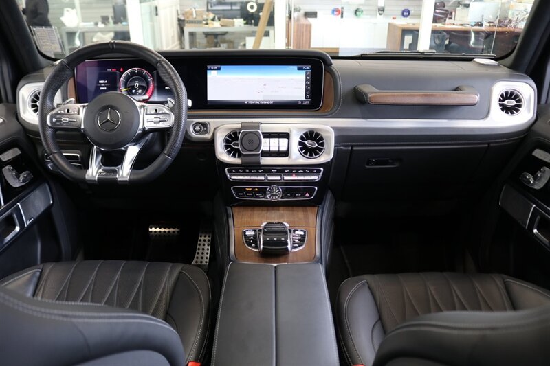 2021 Mercedes-Benz AMG G 63  1-OWNER* EXCLUSIVE INTERIOR - AMG TRAIL - AMG NIGHT MAGNO PKGs* LEATHER GRAB HANDLE* ALL SERVICES @ DEALER* NEW BRAKES-ROTORS-FLUIDS* ALL BOOKS & 2-KEYS - Photo 22 - Portland, OR 97230