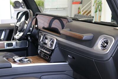 2021 Mercedes-Benz AMG G 63  1-OWNER* EXCLUSIVE INTERIOR - AMG TRAIL - AMG NIGHT MAGNO PKGs* LEATHER GRAB HANDLE* ALL SERVICES @ DEALER* NEW BRAKES-ROTORS-FLUIDS* ALL BOOKS & 2-KEYS - Photo 29 - Portland, OR 97230