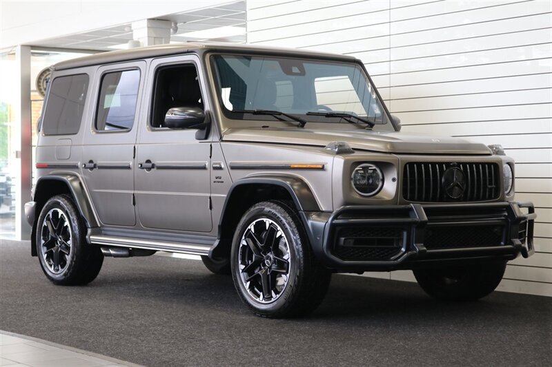 2021 Mercedes-Benz AMG G 63  1-OWNER* EXCLUSIVE INTERIOR - AMG TRAIL - AMG NIGHT MAGNO PKGs* LEATHER GRAB HANDLE* ALL SERVICES @ DEALER* NEW BRAKES-ROTORS-FLUIDS* ALL BOOKS & 2-KEYS - Photo 2 - Portland, OR 97230
