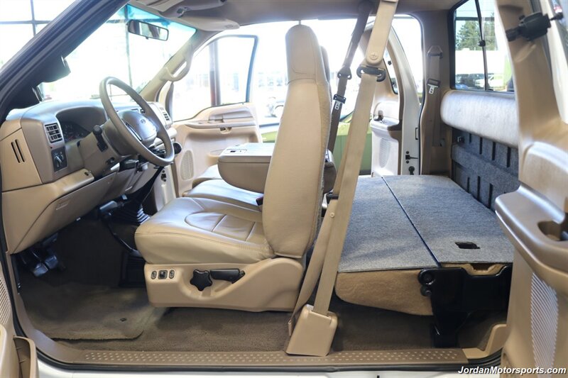 1999 Ford F-350 Lariat  1999 Ford F-350 LARIAT LOCALLY OWNED* 6-SPEED MANUAL 7.3L* NEVER HAD 5TH WHEEL OR GOOSENECK* SPRAY IN BED LINER* RECENTLY NEW 6- 10-PLY MICHELIN LTX M/S TIRES* FULL FRESH SERVICE*2000 2001 2002 2003 - Photo 44 - Portland, OR 97230