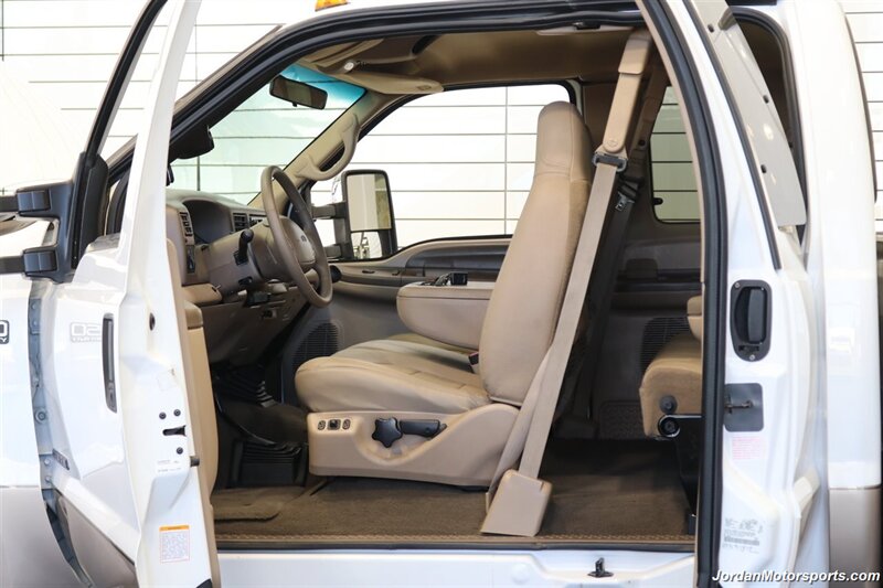 1999 Ford F-350 Lariat  1999 Ford F-350 LARIAT LOCALLY OWNED* 6-SPEED MANUAL 7.3L* NEVER HAD 5TH WHEEL OR GOOSENECK* SPRAY IN BED LINER* RECENTLY NEW 6- 10-PLY MICHELIN LTX M/S TIRES* FULL FRESH SERVICE*2000 2001 2002 2003 - Photo 42 - Portland, OR 97230