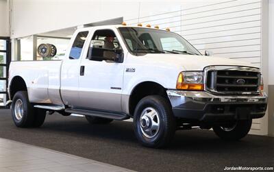 1999 Ford F-350 Lariat  1999 Ford F-350 LARIAT LOCALLY OWNED* 6-SPEED MANUAL 7.3L* NEVER HAD 5TH WHEEL OR GOOSENECK* SPRAY IN BED LINER* RECENTLY NEW 6- 10-PLY MICHELIN LTX M/S TIRES* FULL FRESH SERVICE*2000 2001 2002 2003 - Photo 2 - Portland, OR 97230