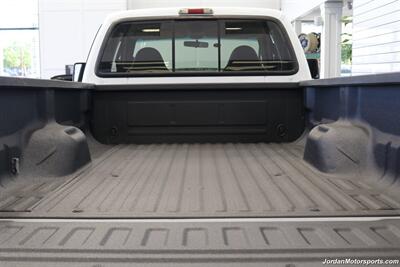 1999 Ford F-350 Lariat  1999 Ford F-350 LARIAT LOCALLY OWNED* 6-SPEED MANUAL 7.3L* NEVER HAD 5TH WHEEL OR GOOSENECK* SPRAY IN BED LINER* RECENTLY NEW 6- 10-PLY MICHELIN LTX M/S TIRES* FULL FRESH SERVICE*2000 2001 2002 2003 - Photo 13 - Portland, OR 97230